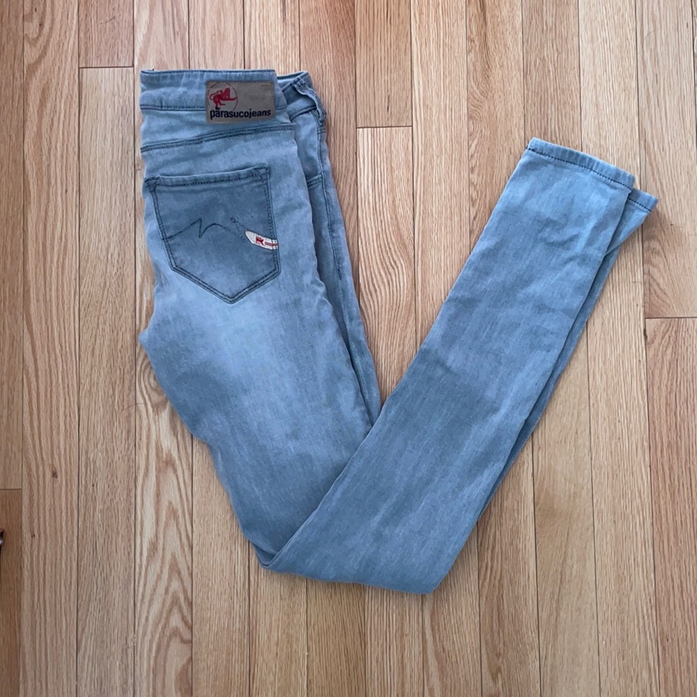 Parasuco Mary fit mid rise grey jeans. Size 25